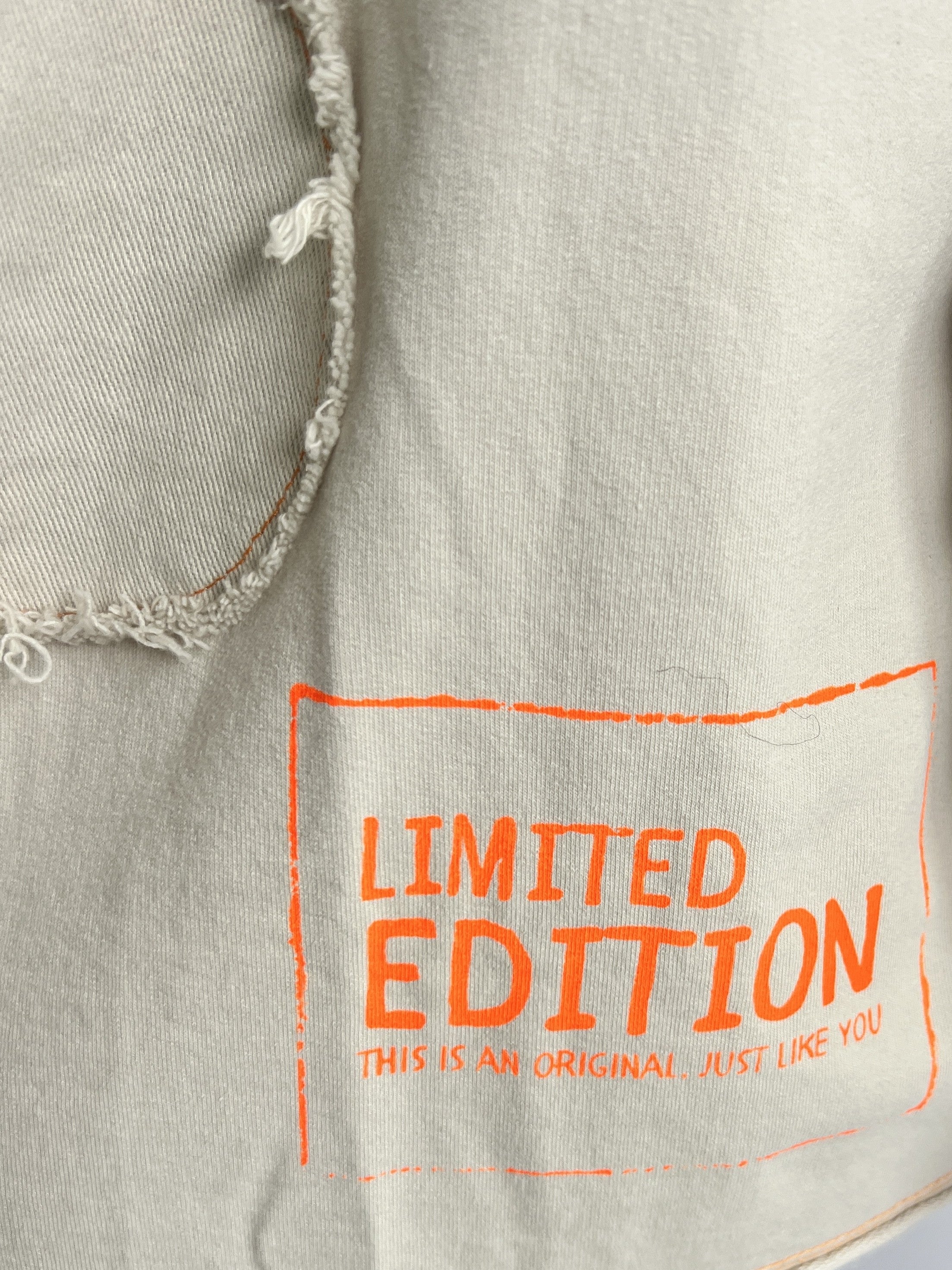 Sweatshirt Blume | beige, 100% Baumwolle