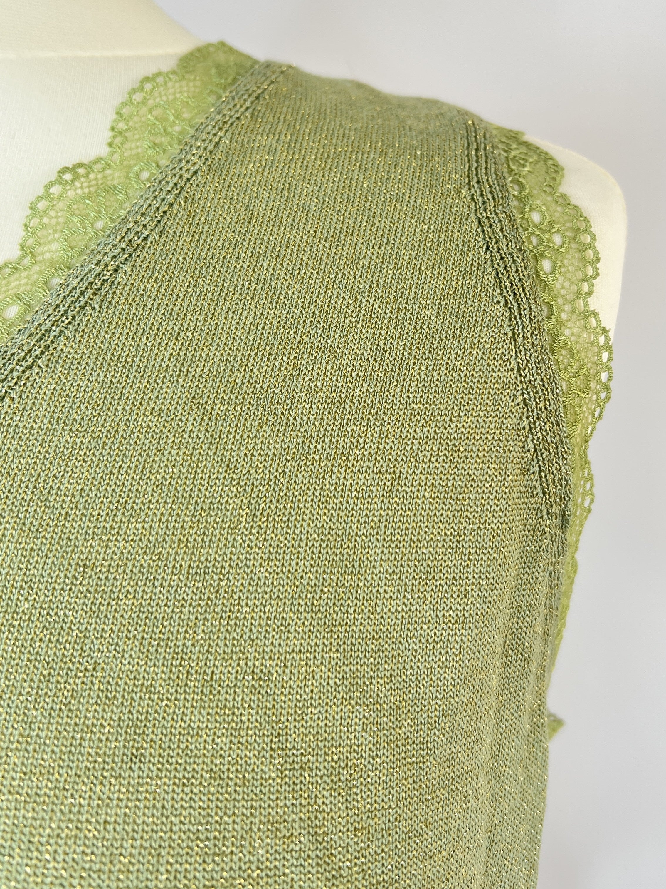 Glitzershirt mit Spitze | Lurex Faden, grün