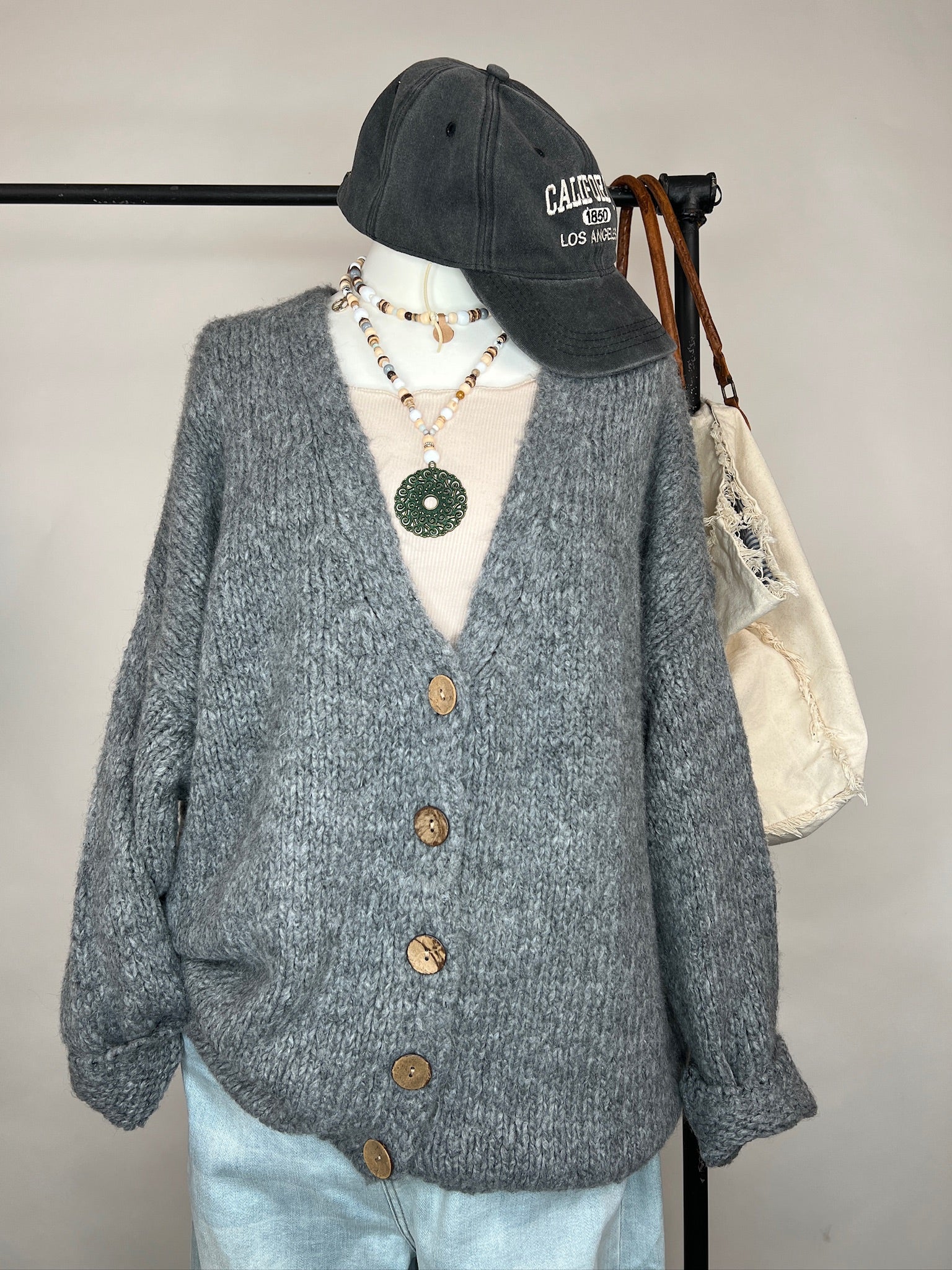 Strickjacke Eva Love dunkelgrau