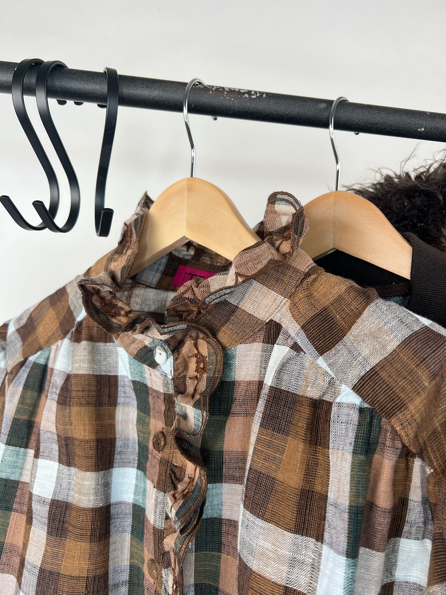 Bluse Caro Rüschenkragen