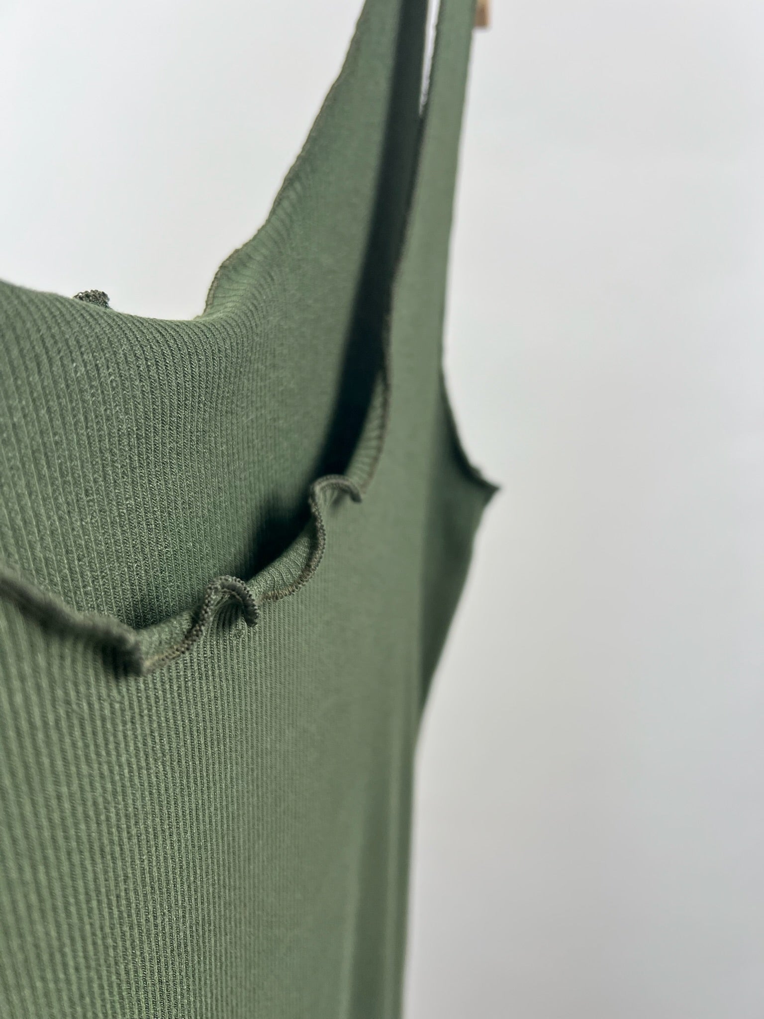 Basic Ripp Top khaki