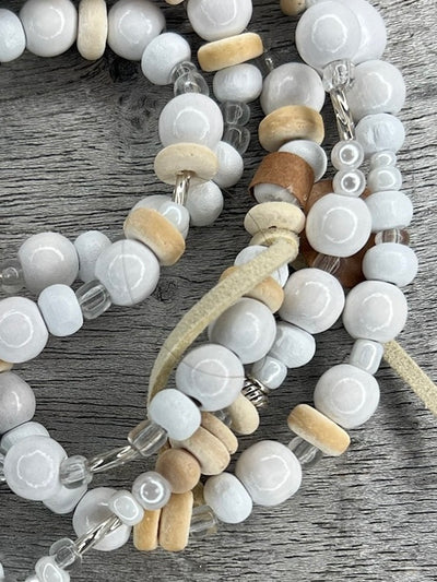 Hippiekette Sant Tomas | Holzperlen weiß, beige