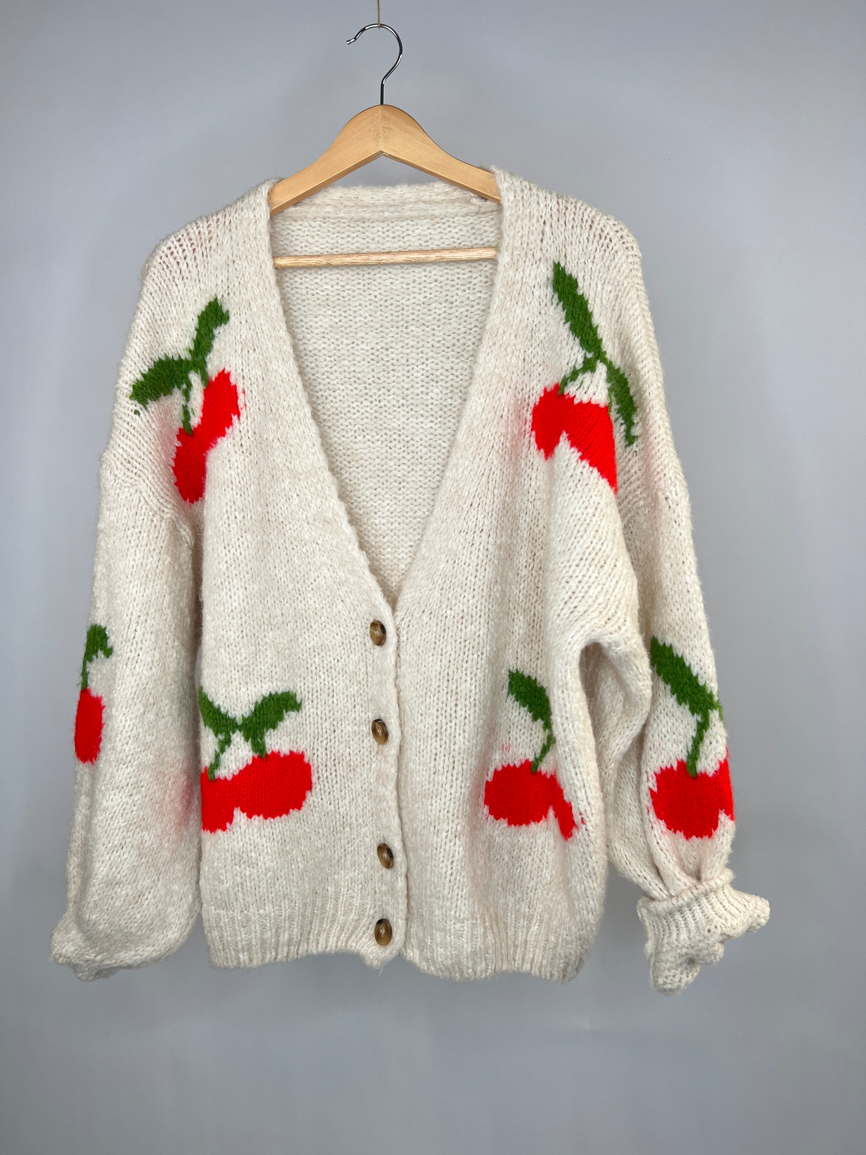 Strickjacke Cherry Cherry