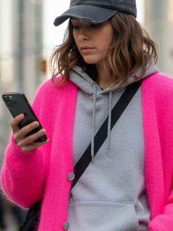 Mohair Strickjacke neon pink